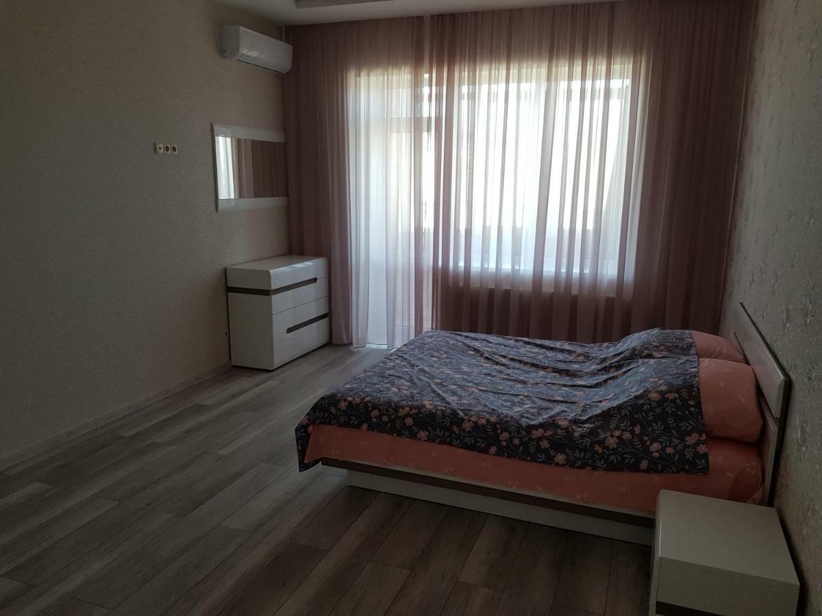 New Apartment On Parkovaya Chornomorsk Exterior photo
