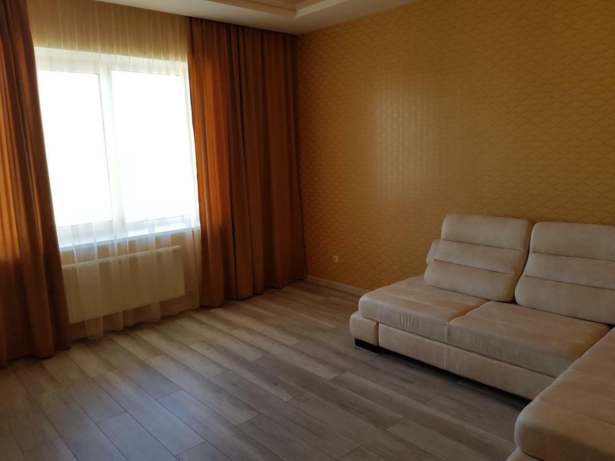 New Apartment On Parkovaya Chornomorsk Exterior photo
